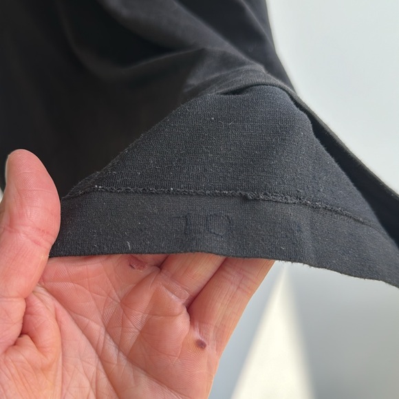 lululemon Swiftly Tech Short Sleeve Crew Black Sz10 - Picture 8 of 9